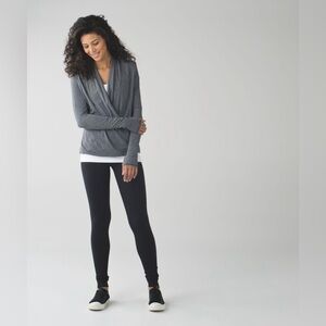 Lululemon Radiant Longsleeve Tonka Stripe Black Heathered Grey Women Size 4